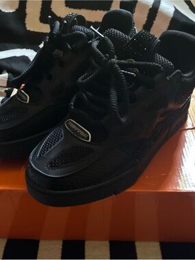 Louis Vuitton Kids Black Low-Top Sneakers